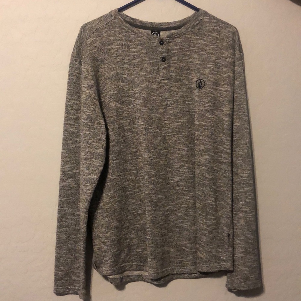 Brand New Volcom long sleeve quarter button up